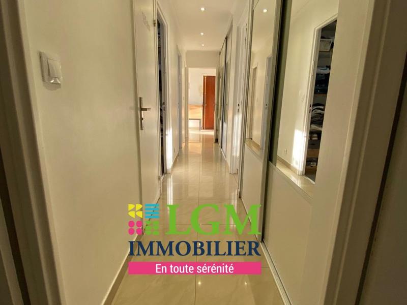 Appartement - 107 m² - 5 pièces