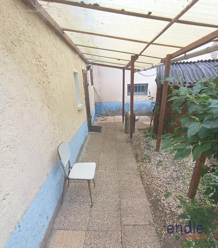 Maison - 60 m² - 5 pièces