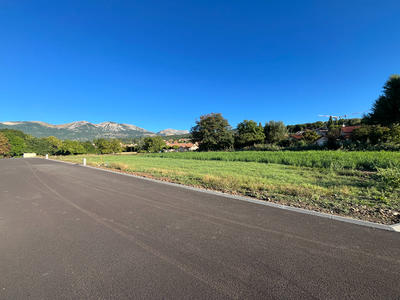 Terrain - 593 m²