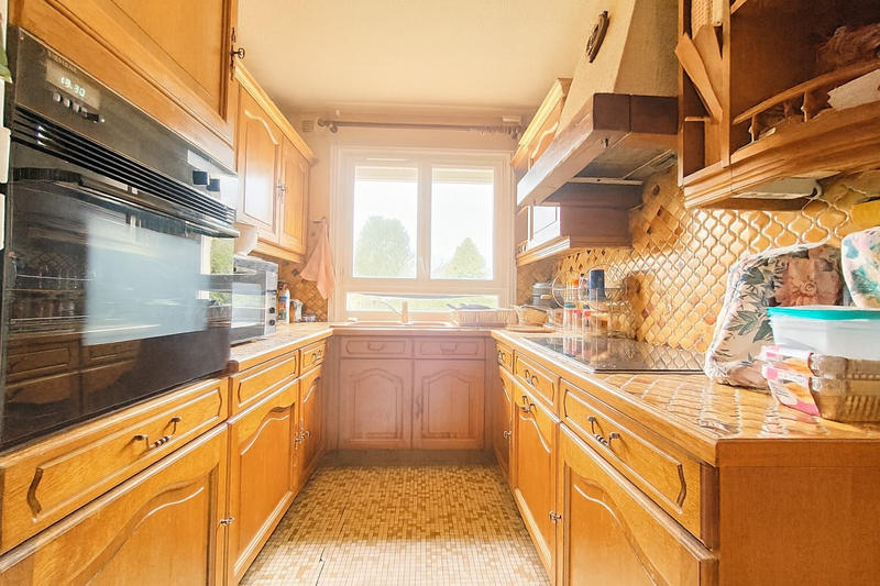 Maison - 98 m² - 5 pièces