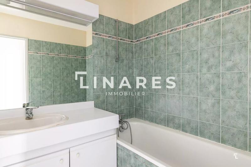 Appartement - 80 m² - 3 pièces