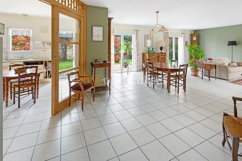 Maison - 168 m² - 5 pièces