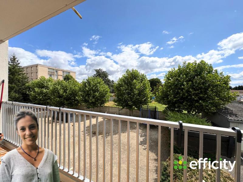 Appartement - 77 m² - 4 pièces