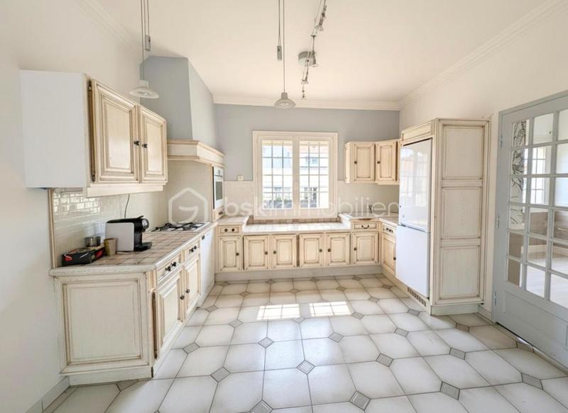 Maison - 90 m² - 6 pièces