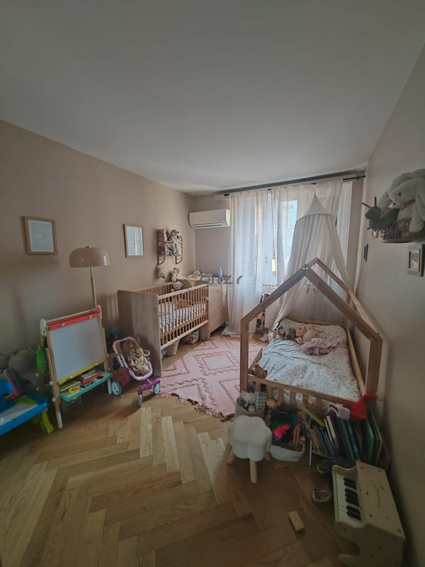 Appartement - 103 m² - 4 pièces