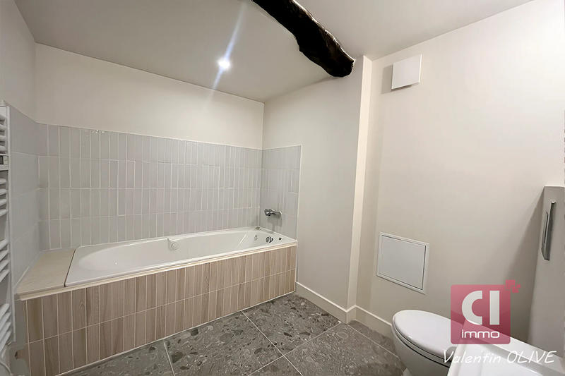 Maison - 161 m² - 7 pièces