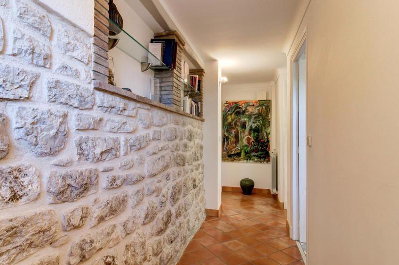 Maison - 104 m² - 4 pièces