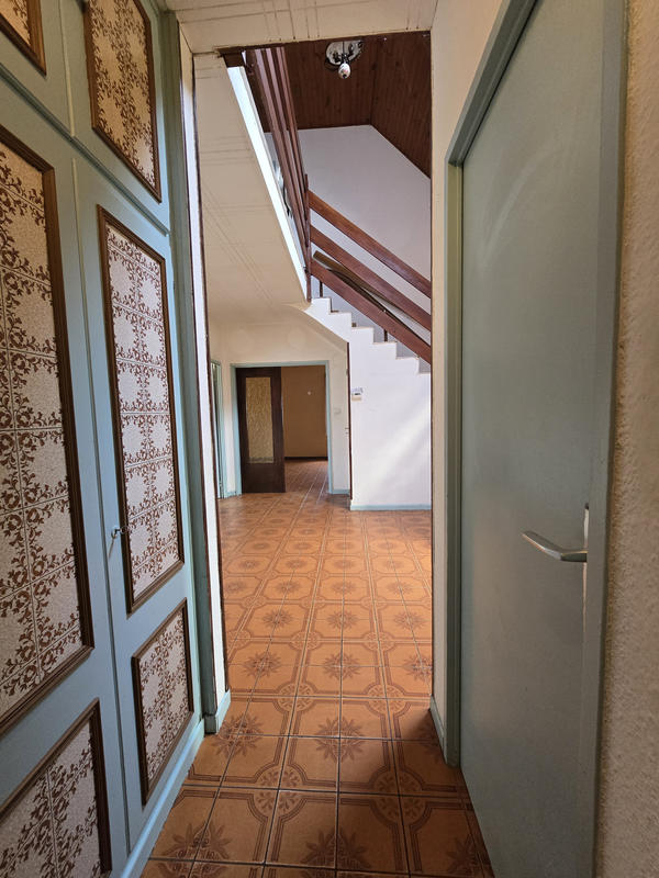 Maison - 163 m² - 7 pièces