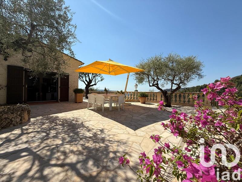 Maison - 171 m² - 6 pièces