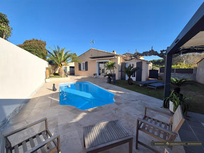 Villa - 93 m² - 4 pièces