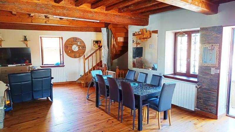 Appartement - 110 m² - 5 pièces