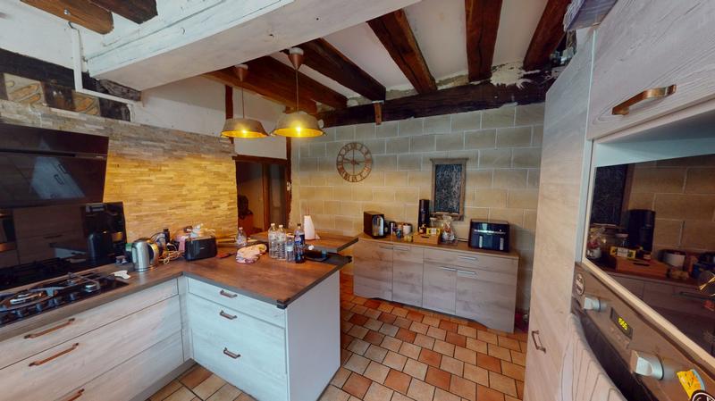 Maison - 161 m² - 6 pièces