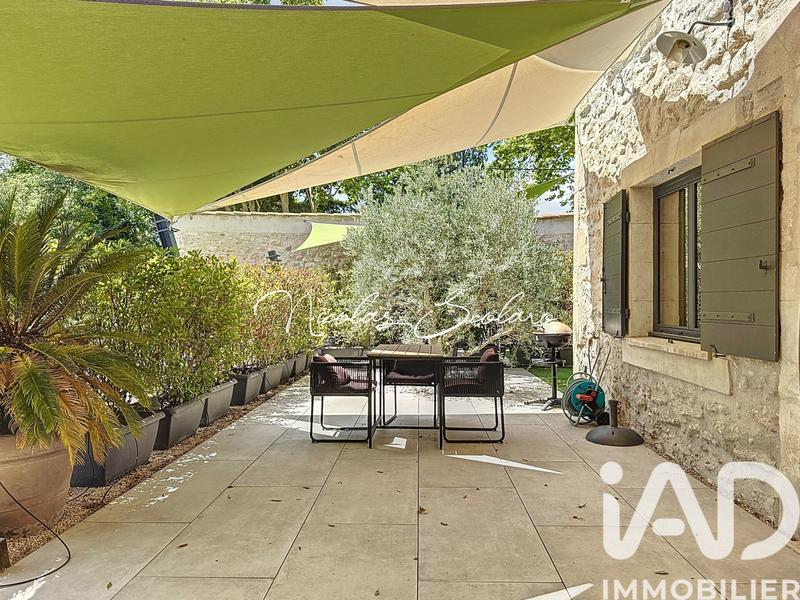 Maison - 1 m² - 6 pièces