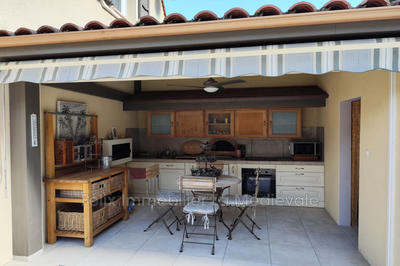 Maison - 190 m² - 9 pièces