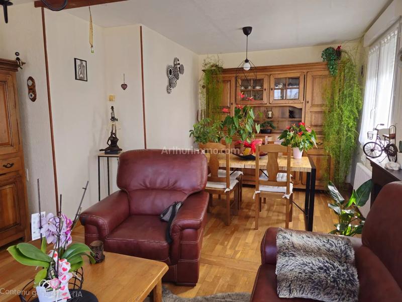 Maison - 94 m² - 4 pièces