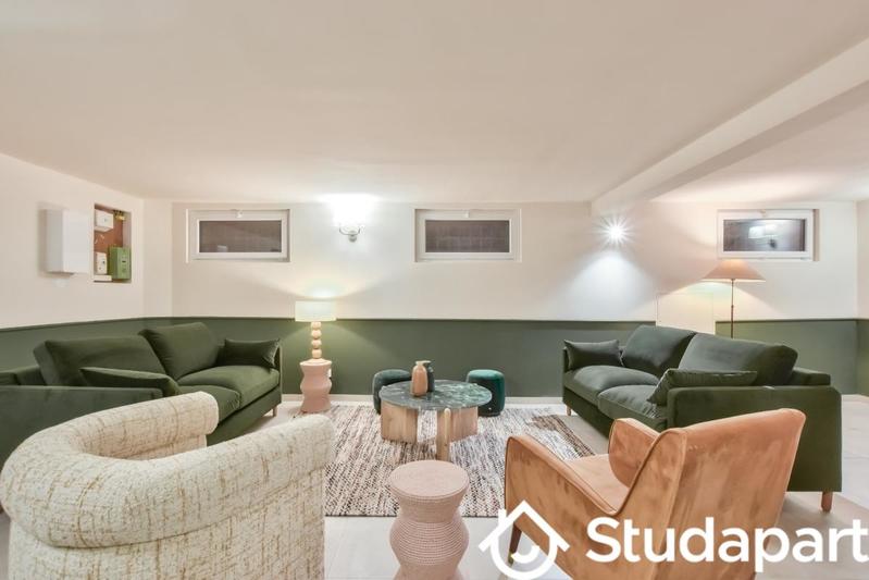 Chambre - 17 m² - 1 pièce