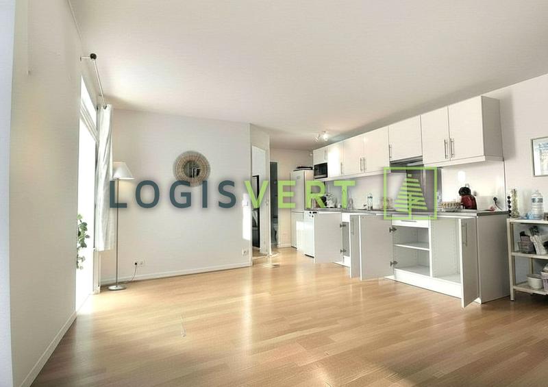 Duplex - 84 m² - 4 pièces