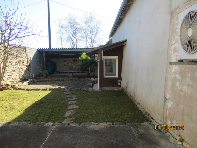 Maison - 200 m² - 7 pièces