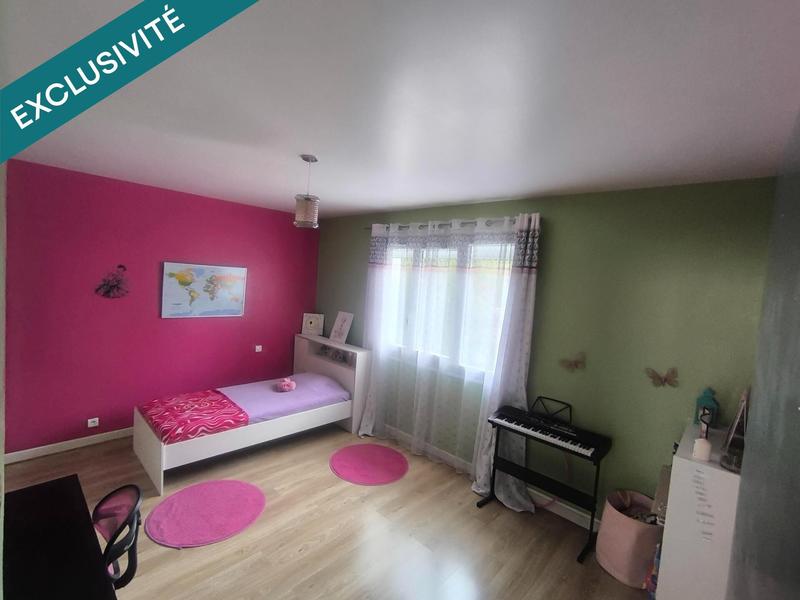 Maison - 104 m² - 4 pièces