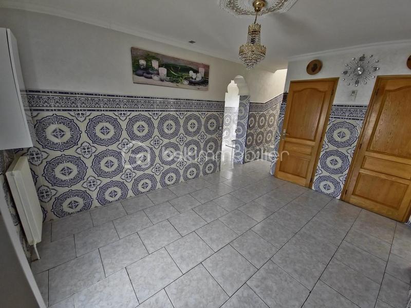 Maison - 142 m² - 6 pièces