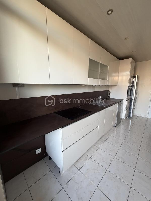 Appartement - 76 m² - 4 pièces