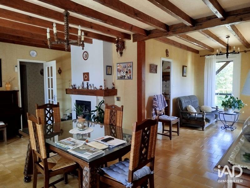 Maison - 105 m² - 5 pièces