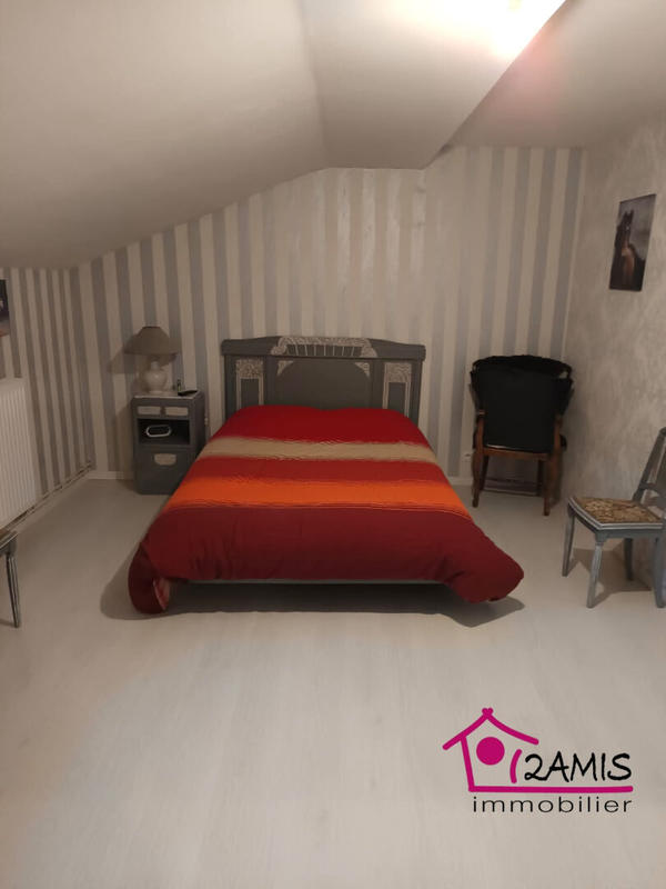 Maison - 193 m² - 8 pièces