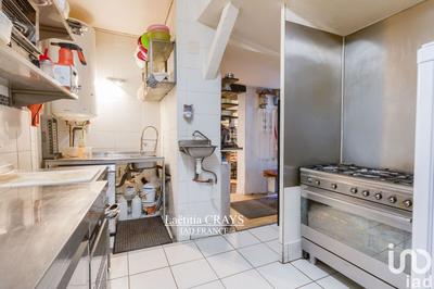 Local commercial - 213 m²