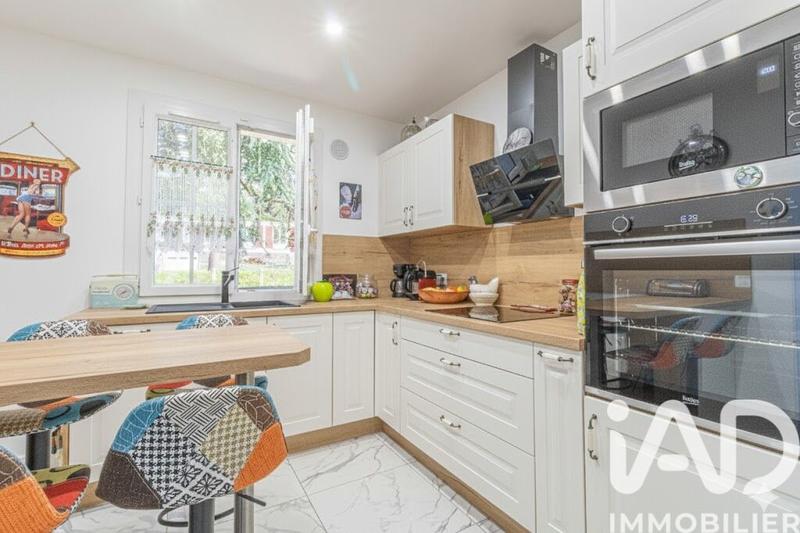 Maison - 95 m² - 5 pièces