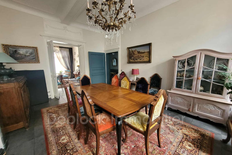 Maison - 229 m² - 6 pièces