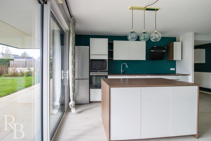 Appartement - 80 m² - 4 pièces