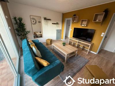 Chambre - 12 m² - 1 pièce