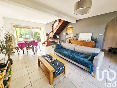 Maison - 103 m² - 5 pièces