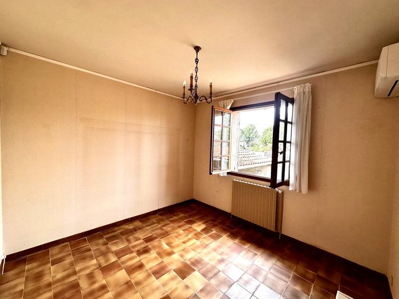 Maison - 158 m² - 3 pièces