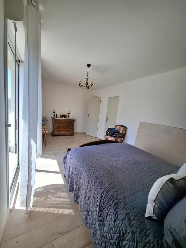 Maison - 138 m² - 6 pièces