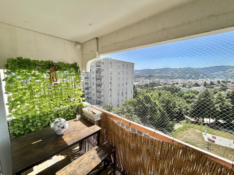 Appartement - 75 m² - 4 pièces