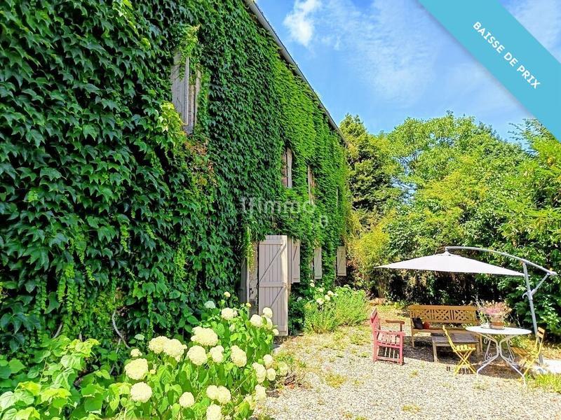 Propriété - 312 m² - 11 pièces