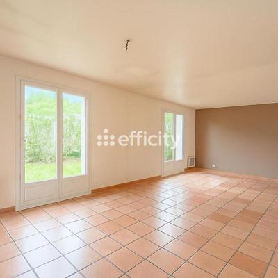 Pavillon - 138 m² - 7 pièces