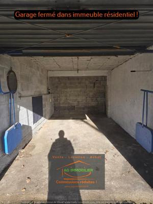 Parking / Garage - 15 m²