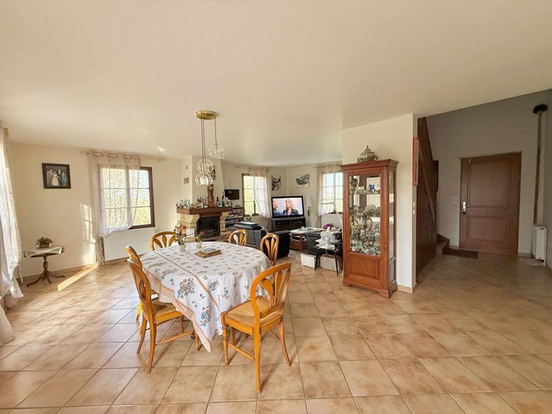 Maison - 130 m² - 6 pièces