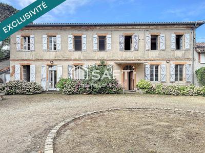 Maison de maîtres - 464 m² - 11 pièces