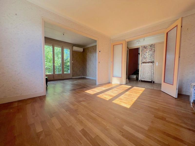 Maison - 105 m² - 5 pièces