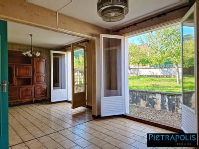 Maison - 101 m² - 6 pièces