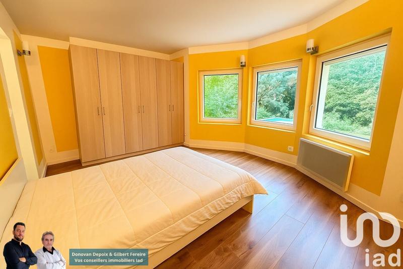 Maison - 153 m² - 8 pièces