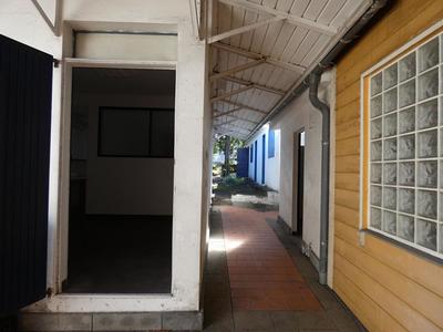 Maison - 218 m² - 9 pièces