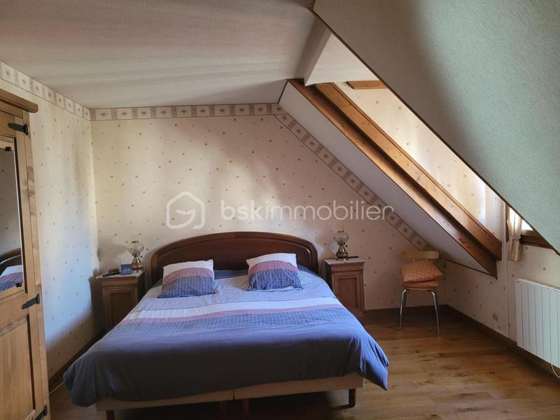 Pavillon - 120 m² - 7 pièces