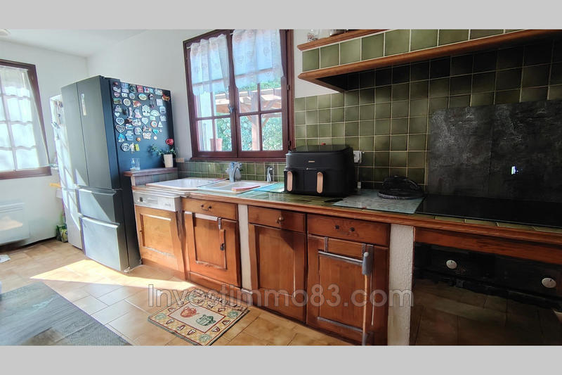 Maison - 135 m² - 6 pièces