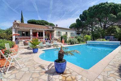 Villa - 136 m² - 5 pièces