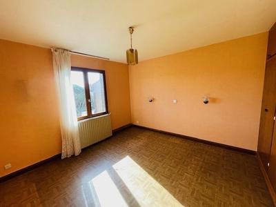 Maison - 87 m² - 5 pièces