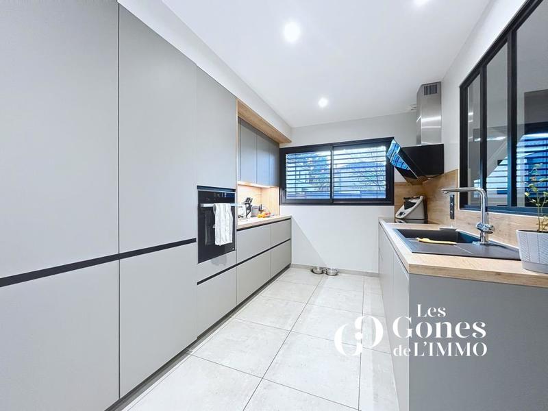 Villa - 128 m² - 5 pièces